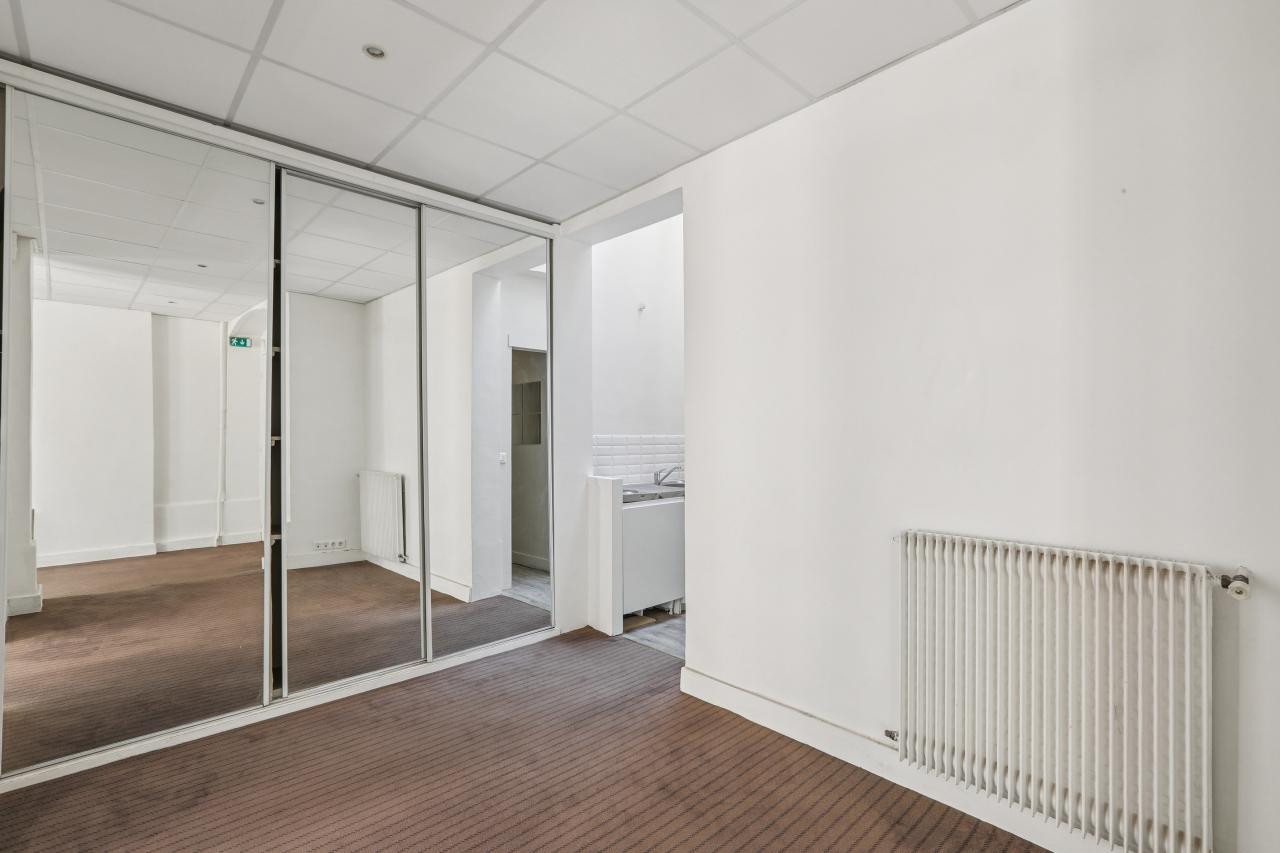 Bureau Paris 70m² Location bureau Paris OLBUR2427122 7